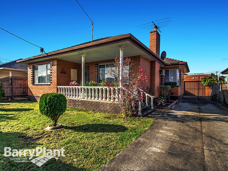 56 Mulhall Drive, St Albans, VIC 3021 - Thumbnail 1 - 20/05/2019