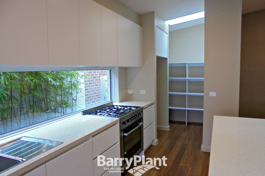 20 Fintona Crescent, Cranbourne West, VIC 3977 - Thumbnail 2 - 23/05/2019