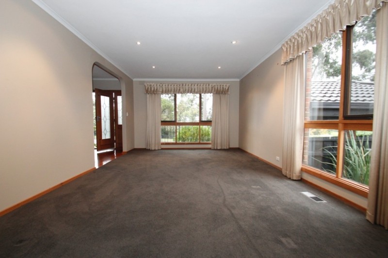 696 Wellington Road, Mulgrave, VIC 3170 - Thumbnail 2 - 23/05/2019