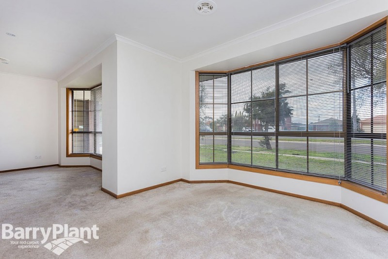 122 Point Cook Road, Seabrook, VIC 3028 - Thumbnail 2 - 23/05/2019
