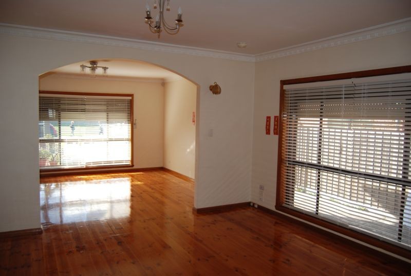 36 Bendigo Crescent, Thomastown, VIC 3074 - Thumbnail 2 - 23/05/2019