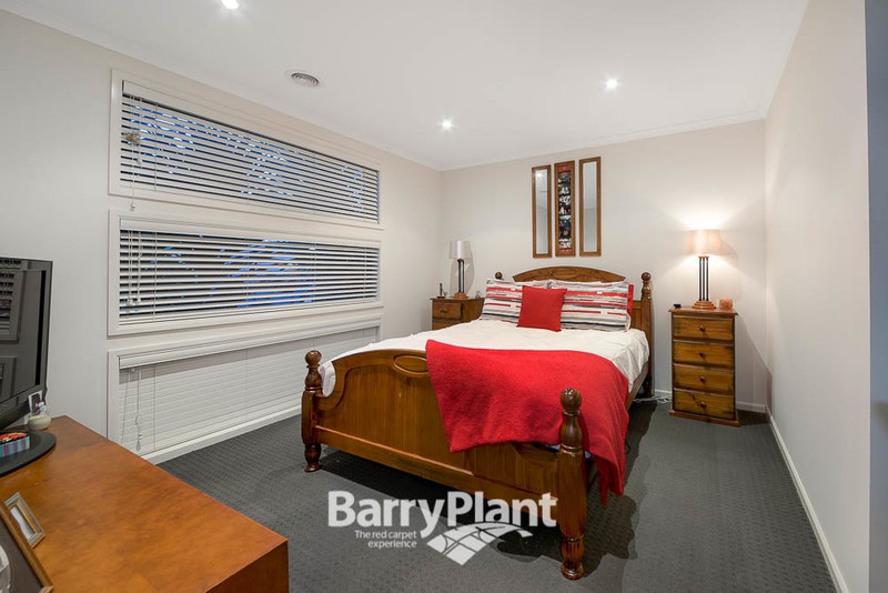 59 Leigh Drive, Pakenham, VIC 3810 - Thumbnail 1 - 20/05/2019