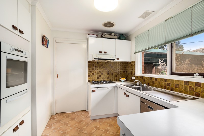37 Eric AvenueTemplestowe Lower, VIC 3107, Templestowe Lower - Thumbnail 3