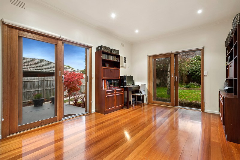 13 Montgomery Place, Bulleen, VIC 3105, Bulleen - Thumbnail 5