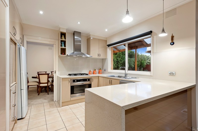 12 Miramar CourtDonvale, VIC 3111, Donvale - Thumbnail 3