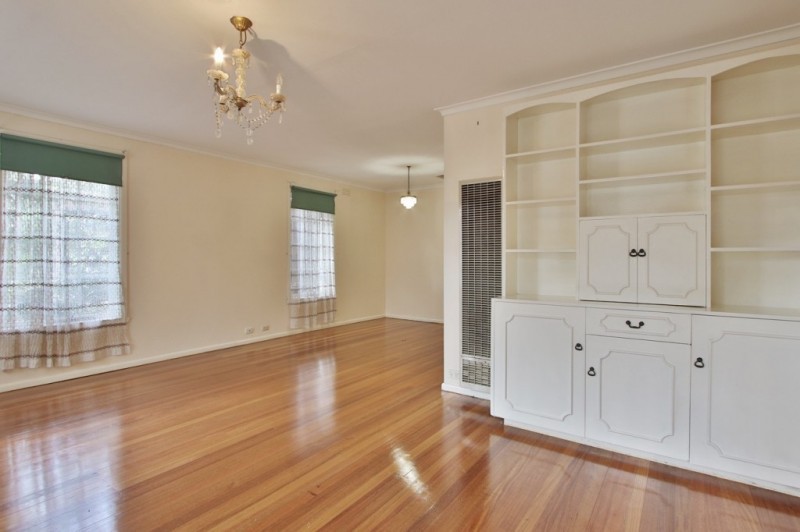 2 Ironbark Drive, Templestowe Lower, VIC 3107 - Thumbnail 1 - 23/05/2019