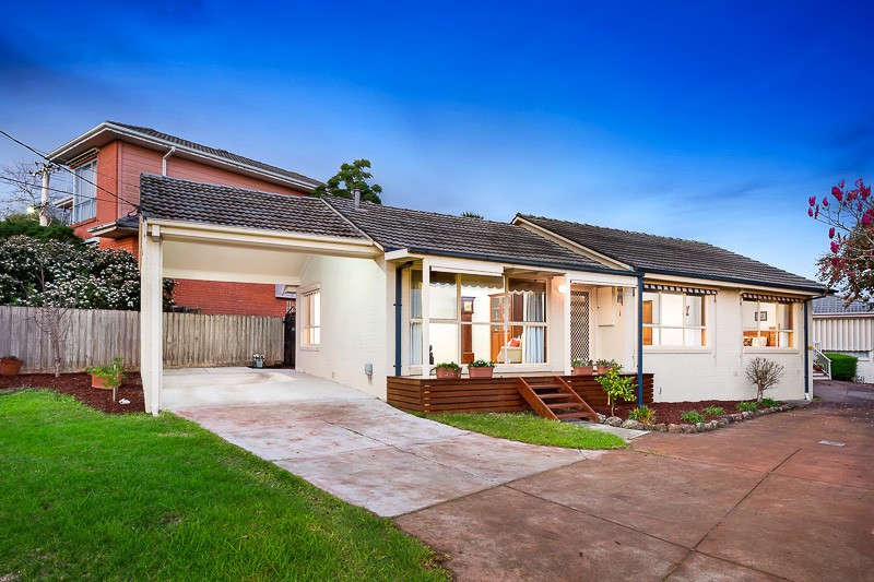 1/10 Madeleine Street, Doncaster, VIC 3108 - Thumbnail 2 - 20/05/2019