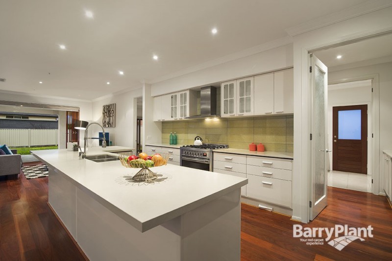 34 Hughes Circuit, Bundoora, VIC 3083 - Thumbnail 2 - 20/05/2019