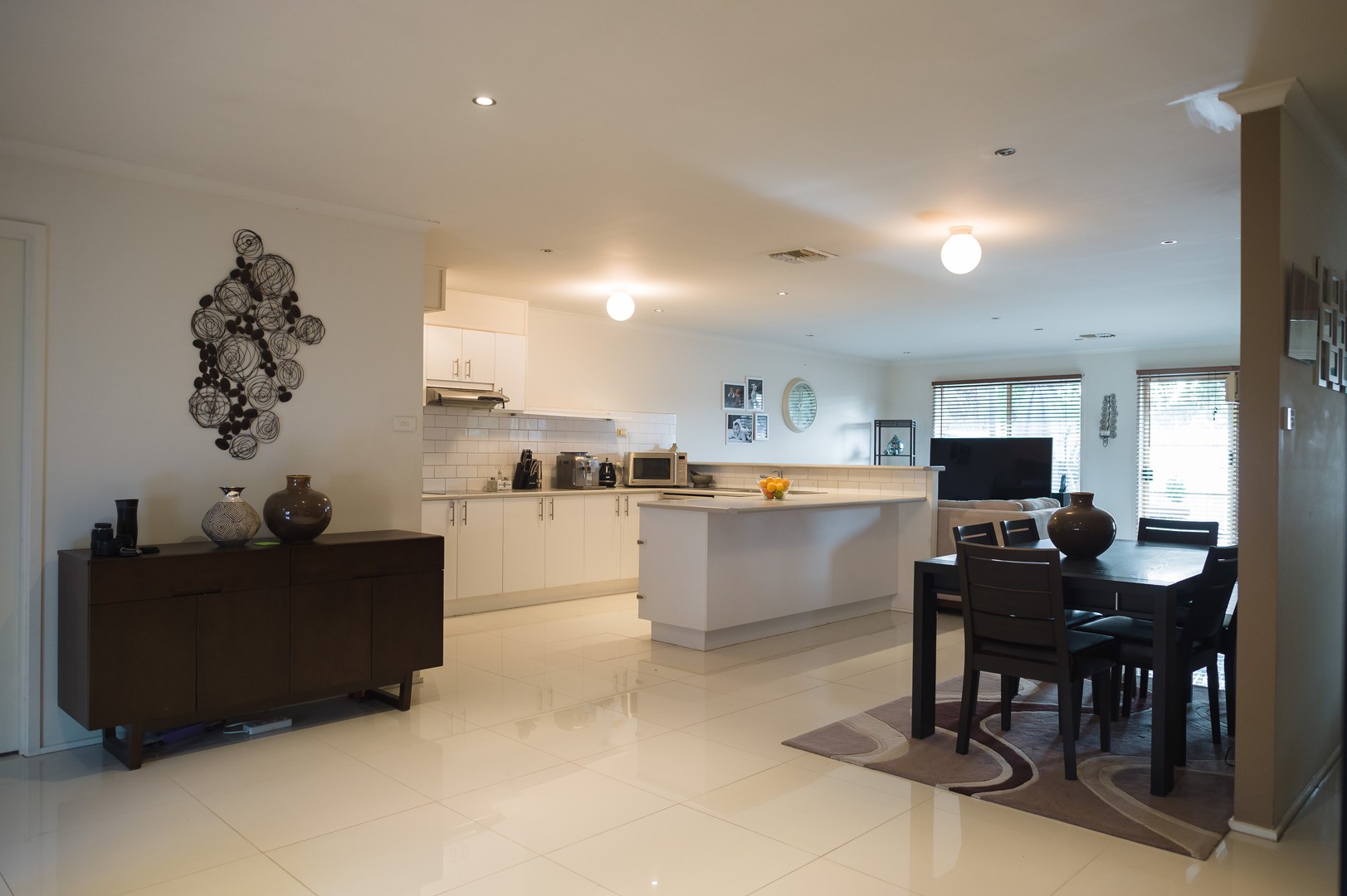 2 Marong Terrace, Forest Hill, VIC 3131 - Thumbnail 2 - 23/05/2019