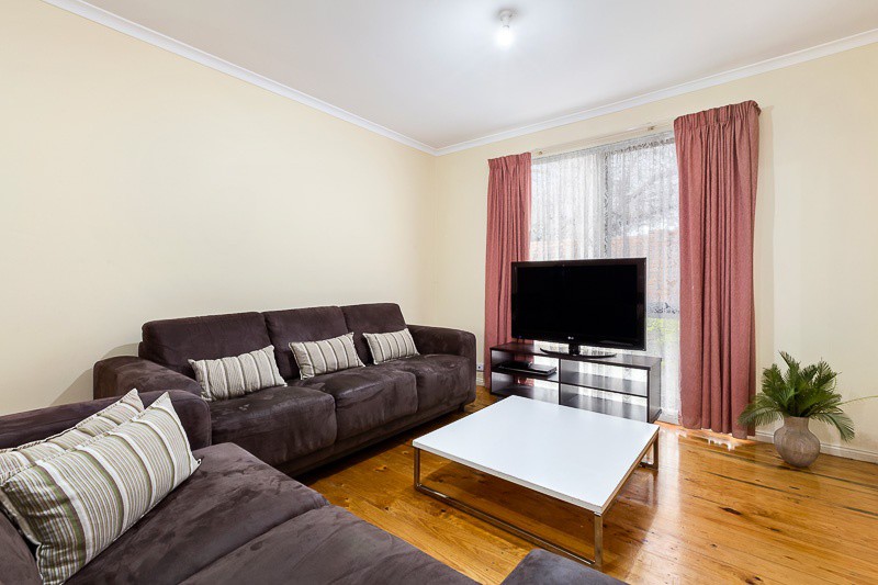 1/194 Surrey RoadBlackburn, VIC 3130, Blackburn - Thumbnail 2