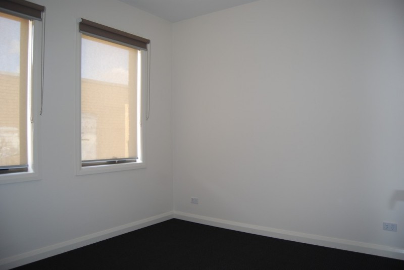 3/2 Westall Street, Thomastown, VIC 3074 - Thumbnail 2 - 23/05/2019