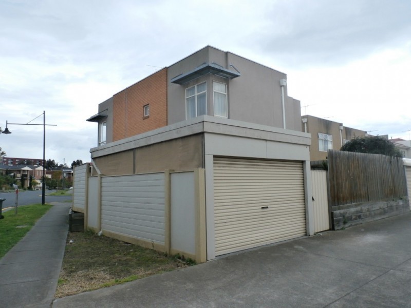 11 Lynn Street, Coburg, VIC 3058 - Thumbnail 1 - 23/05/2019