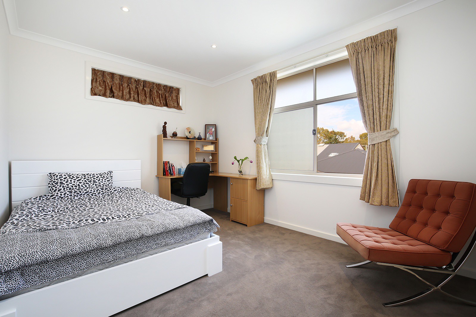 3/4 Downing StreetBlackburn, VIC 3130, Blackburn - Thumbnail 6