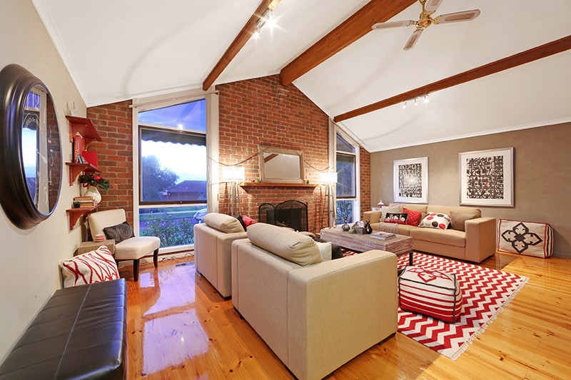 9 Saunders Close, Lysterfield, VIC 3156 - Thumbnail 2 - 20/05/2019