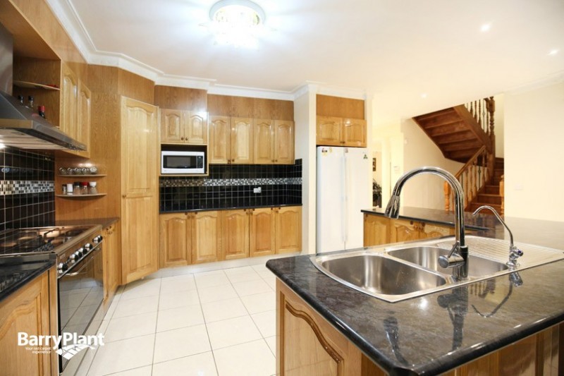 29 Canisby Way, Craigieburn, VIC 3064 - Thumbnail 1 - 20/05/2019