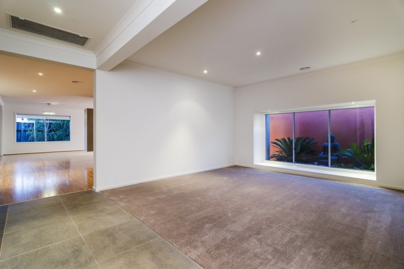 12 Hummingbird Boulevard, Tarneit, VIC 3029 - Thumbnail 2 - 20/05/2019