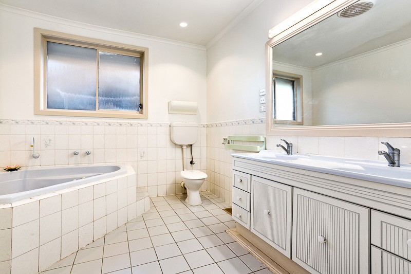 63 Bellevue AvenueDoncaster East, VIC 3109, Doncaster East - Thumbnail 5