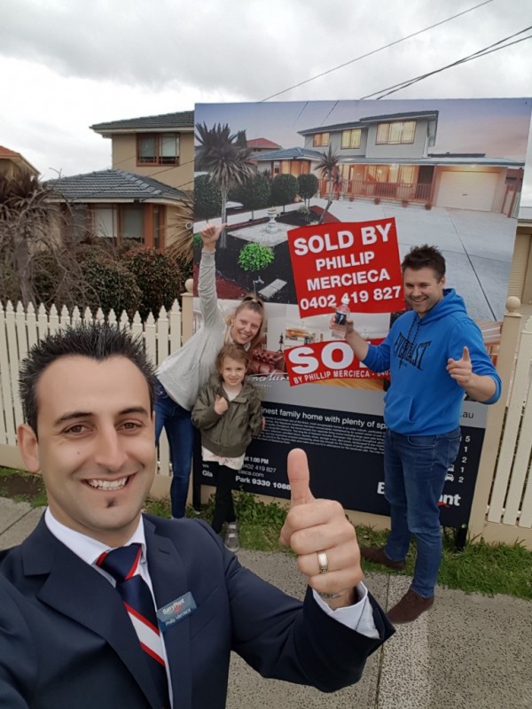 76 South Circular Road, Gladstone Park, VIC 3043 - Thumbnail 2 - 20/05/2019