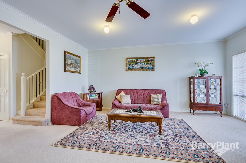 21 Cardinia Crescent, Taylors Hill, VIC 3037 - Thumbnail 2 - 20/05/2019