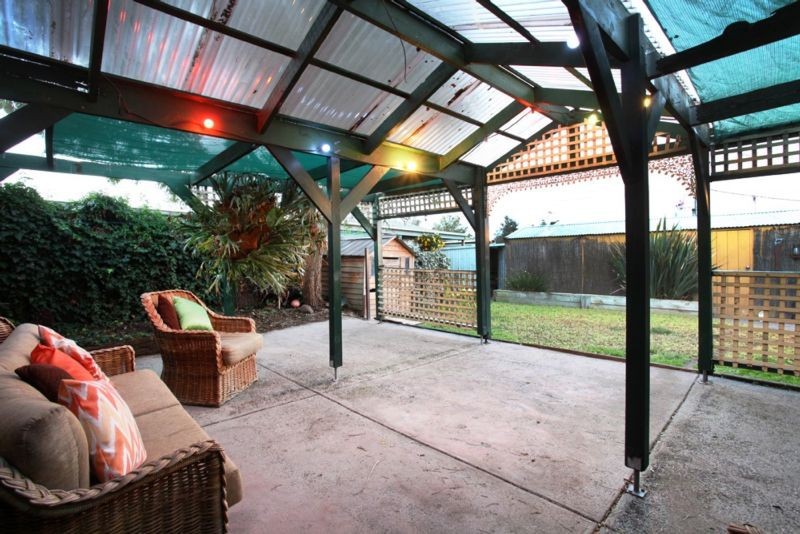 34 Toora Drive, Westmeadows, VIC 3049 - Thumbnail 2 - 20/05/2019