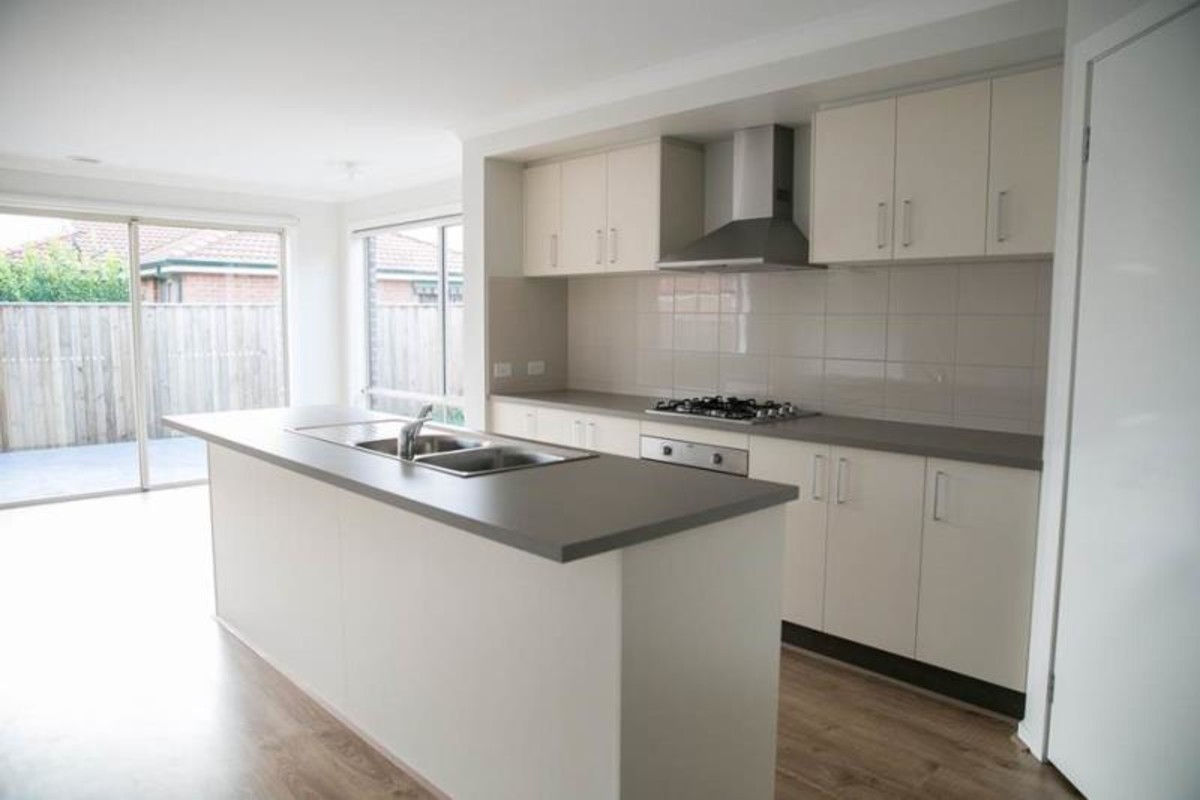 57 Arlington Avenue, Pakenham, VIC 3810 - Thumbnail 1 - 23/05/2019