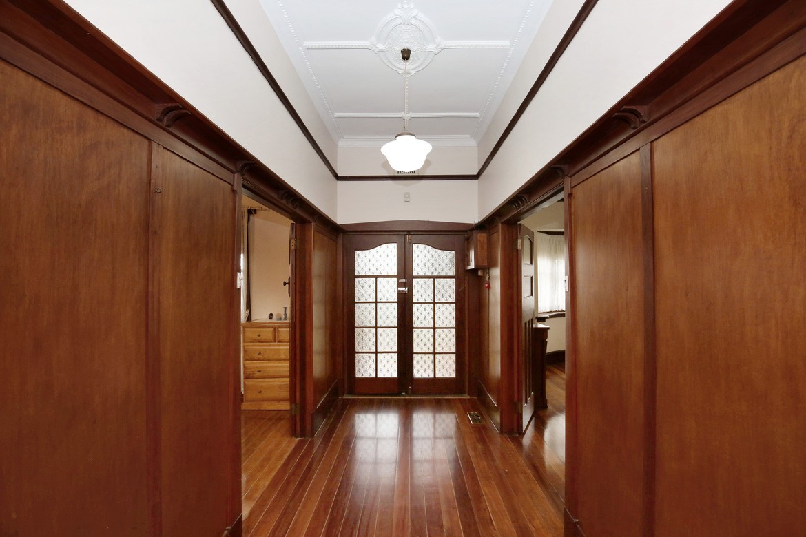 13 Crawley Street, Reservoir, VIC 3073 - Thumbnail 2 - 20/05/2019