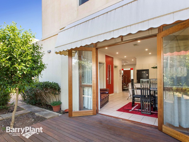 8/109 Canadian Bay Road, Mount Eliza, VIC 3930 - Thumbnail 2 - 20/05/2019