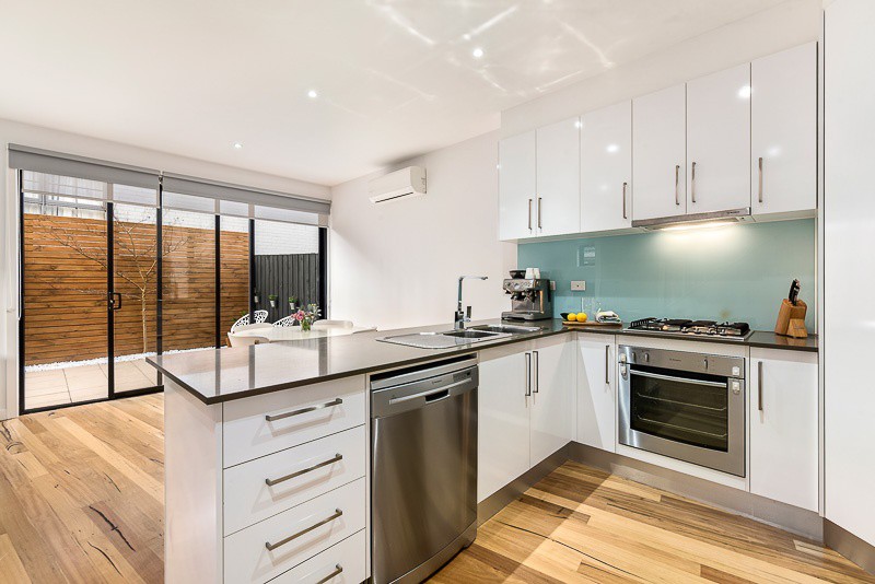 51 Jubilee StreetBlackburn, VIC 3130, Blackburn - Thumbnail 2