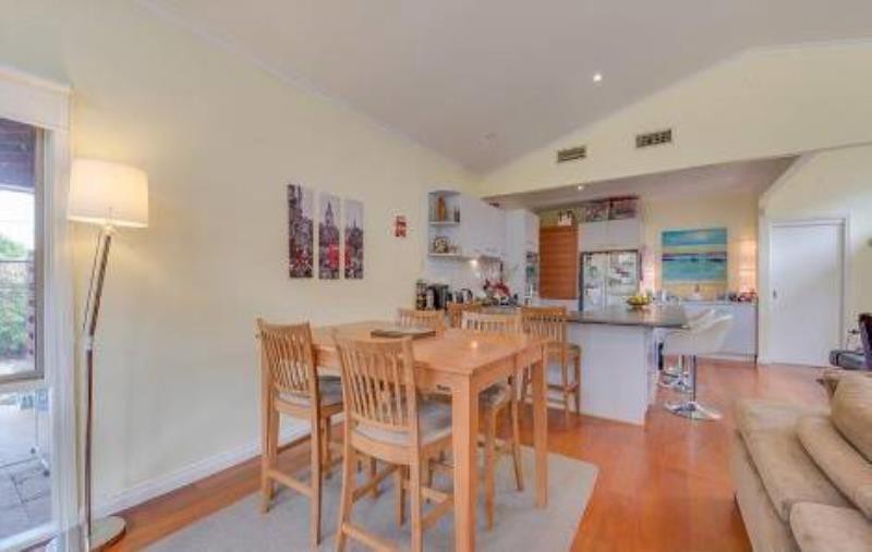 10 DAVEY Street, Parkdale, VIC 3195 - Thumbnail 2 - 23/05/2019