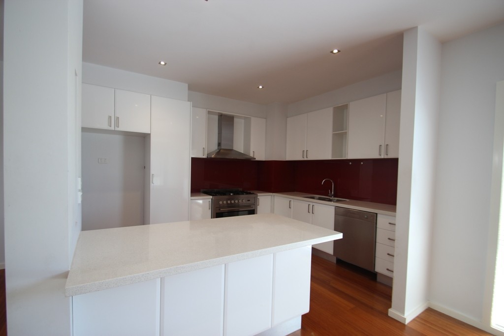 1/18 Jingella Avenue, Ashwood, VIC 3147 - Thumbnail 2 - 23/05/2019