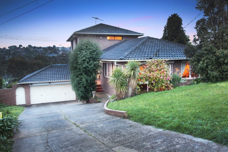 46 Clarke Drive, Gladstone Park, VIC 3043 - Thumbnail 2 - 20/05/2019