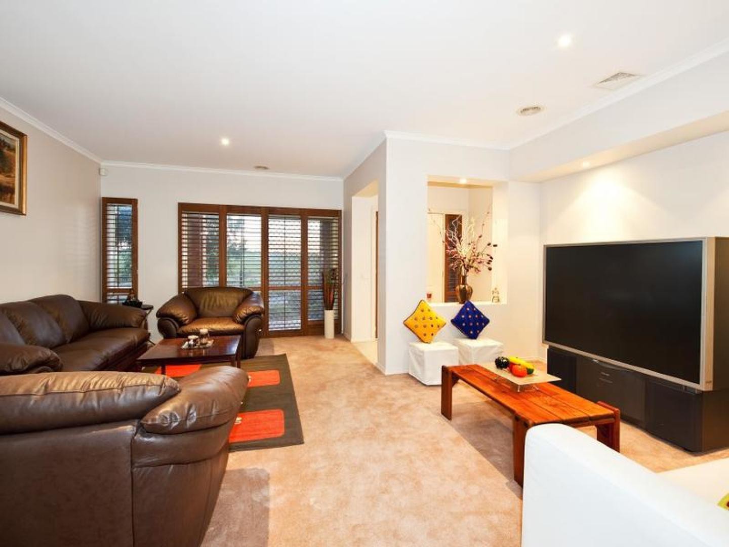 51 Bramble Crescent, Bundoora, VIC 3083 - Thumbnail 2 - 23/05/2019