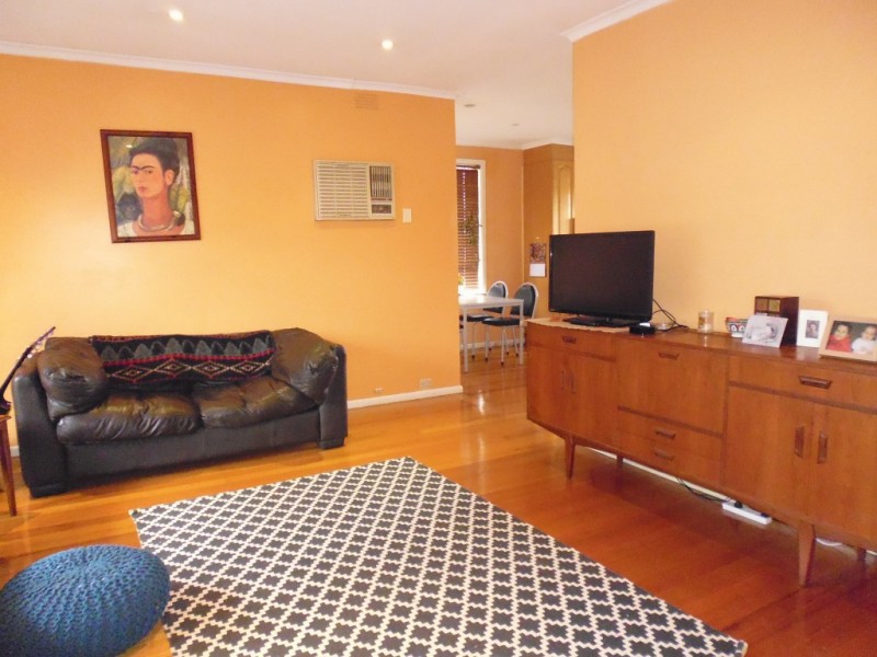 1/15 Cynthia Court, Wantirna South, VIC 3152 - Thumbnail 2 - 23/05/2019