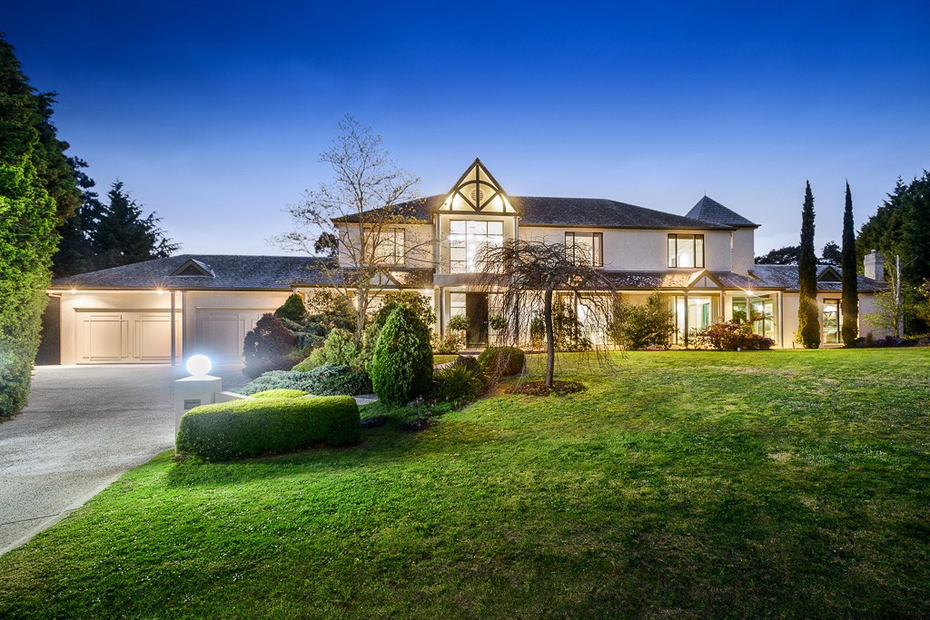 11 Warner CourtDonvale, VIC 3111, Donvale - Thumbnail 2