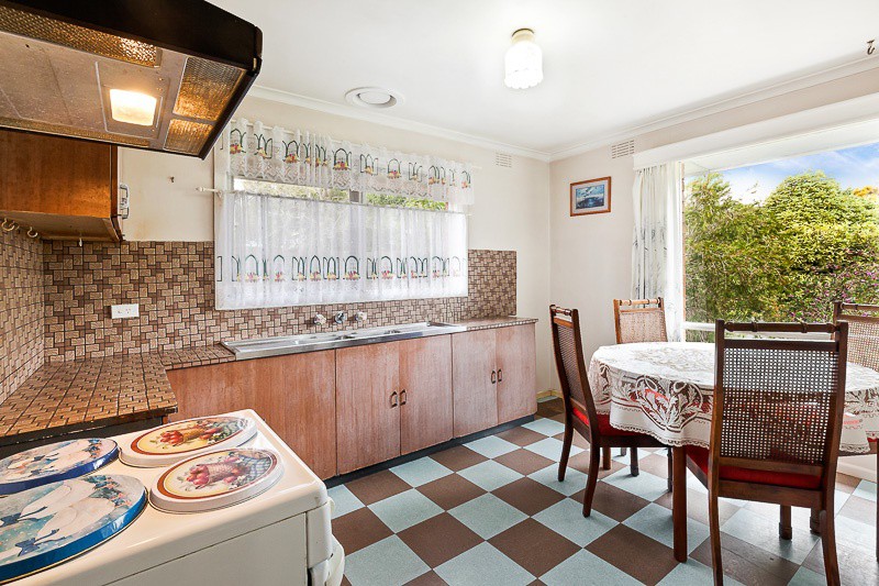 23 Canora StreetBlackburn South, VIC 3130, Blackburn South - Thumbnail 3