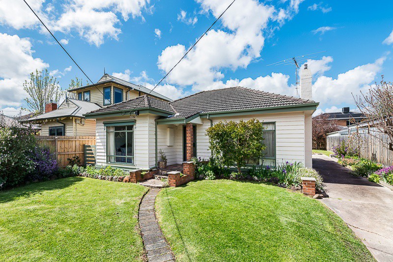 11 Selwyn StreetBlackburn, VIC 3130, Blackburn - Thumbnail 2