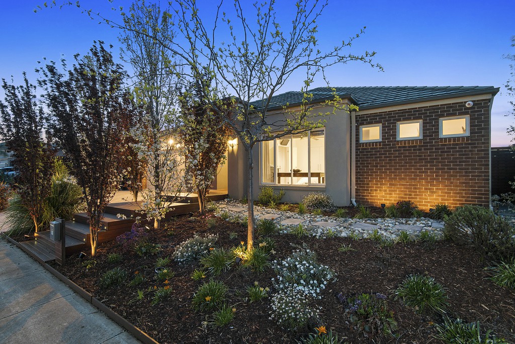 11 Waldburg Grove, Tarneit, VIC 3029 - Thumbnail 1 - 20/05/2019