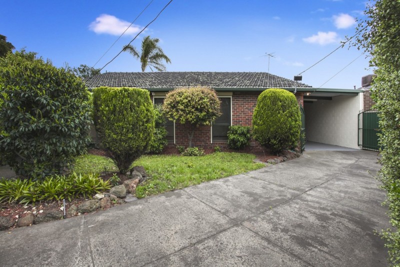 12 Koonalda Road, Gladstone Park, VIC 3043 - Thumbnail 2 - 20/05/2019