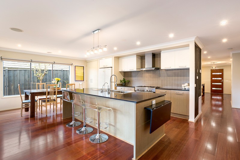 12 Dalrymple Way, Doreen, VIC 3754 - Thumbnail 2 - 20/05/2019