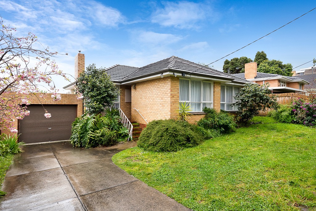 9 Gilmore RoadDoncaster, VIC 3108, Doncaster - Thumbnail 2
