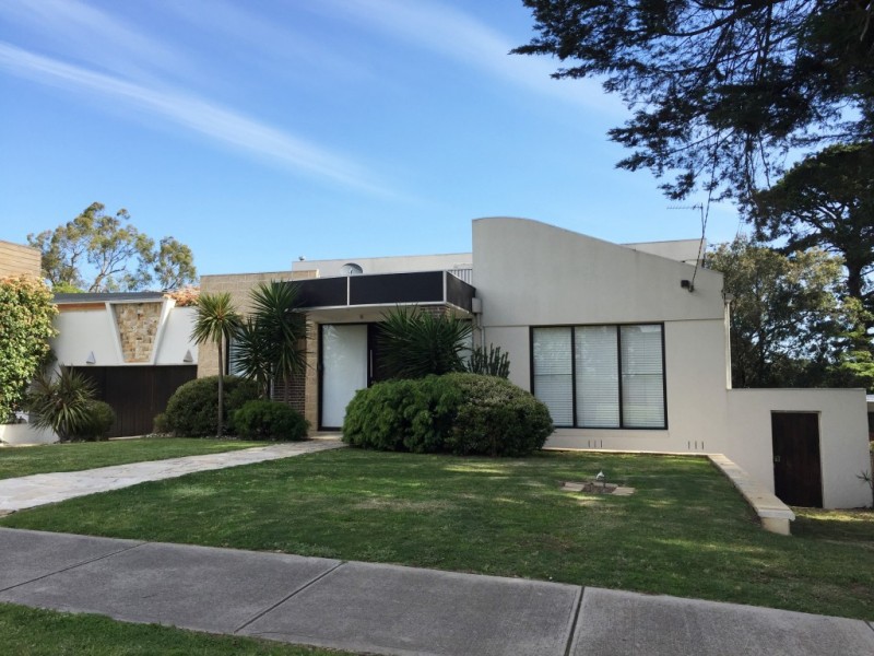 62 Brisbane Street, Berwick, VIC 3806 - Thumbnail 1 - 23/05/2019