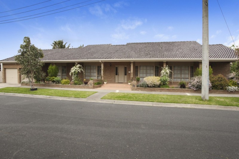 7 Fleetwood Drive, Greenvale, VIC 3059 - Thumbnail 2 - 19/05/2019