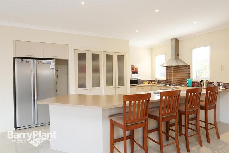 13 The Strand, Keysborough, VIC 3173 - Thumbnail 2 - 19/05/2019