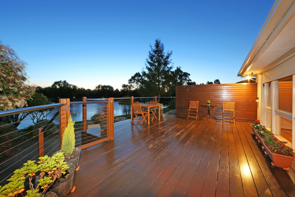 25 Lakeside Boulevard, Rowville, VIC 3178 - Thumbnail 2 - 19/05/2019