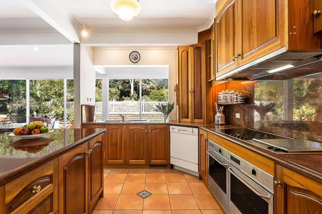 11 Bamfield CloseTemplestowe, VIC 3106, Templestowe - Thumbnail 3
