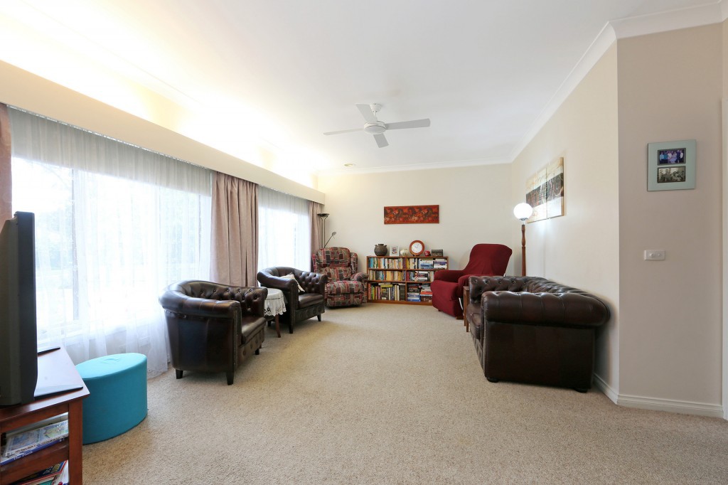 4 Lindfield Court, Knoxfield, VIC 3180 - Thumbnail 2 - 19/05/2019