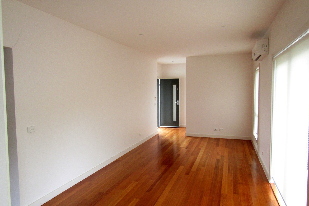 3/12 Griffiths Street, Reservoir, VIC 3073 - Thumbnail 1 - 23/05/2019