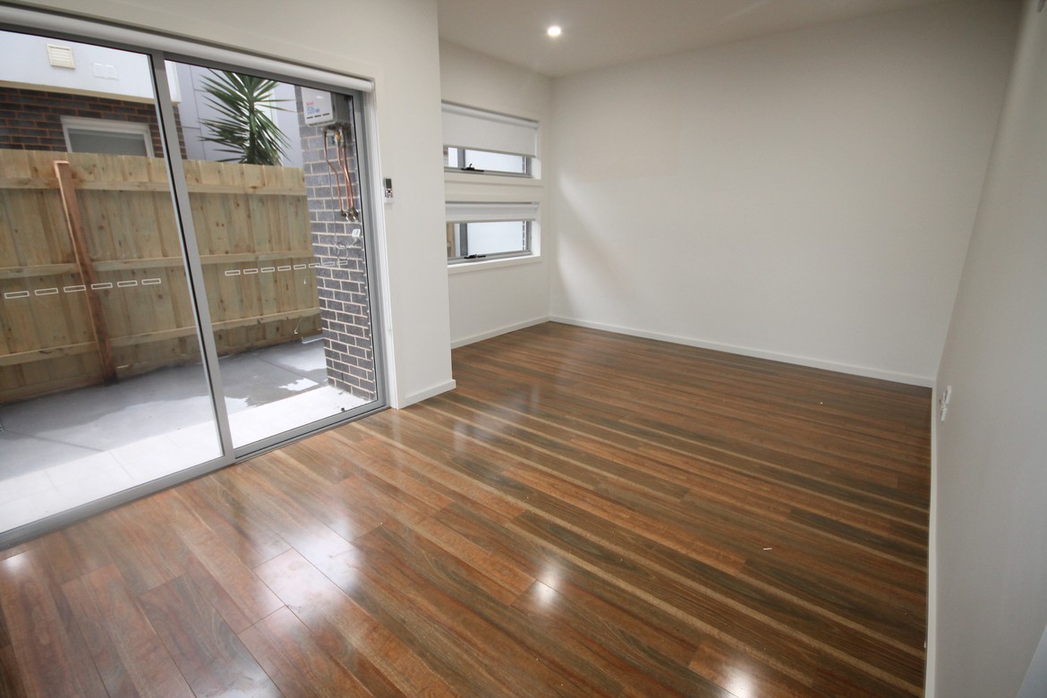 2/2 Hudson Street, Coburg, VIC 3058 - Thumbnail 2 - 23/05/2019