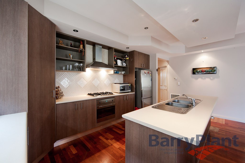 20 Palmer Avenue, Point Cook, VIC 3030 - Thumbnail 2 - 23/05/2019