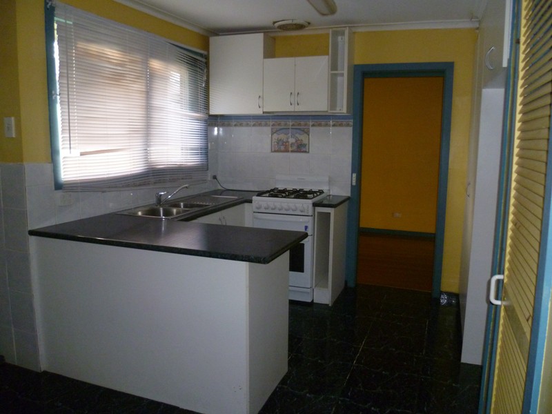 9 Raglan Street, Wallan, VIC 3756 - Thumbnail 2 - 23/05/2019